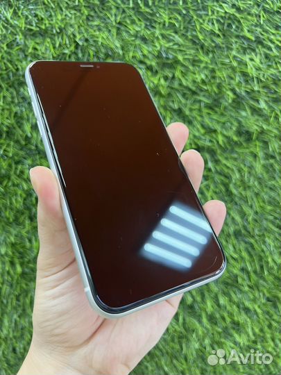 Телефон iPhone xr