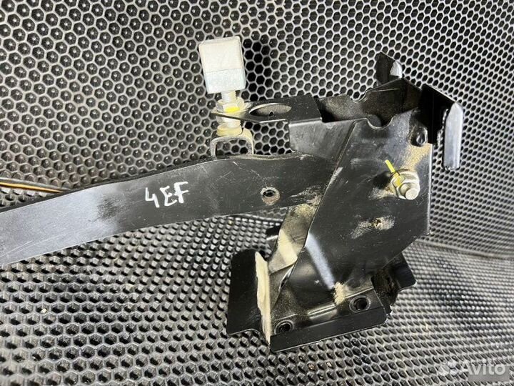 Педаль тормоза Hyundai Sonata 4 EF