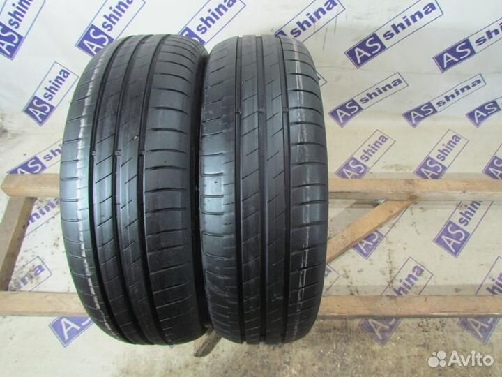 Goodyear EfficientGrip Performance 185/65 R15 92N