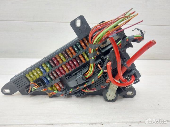 Блок предохранителей Bmw 5 Е60 M57N2 2009