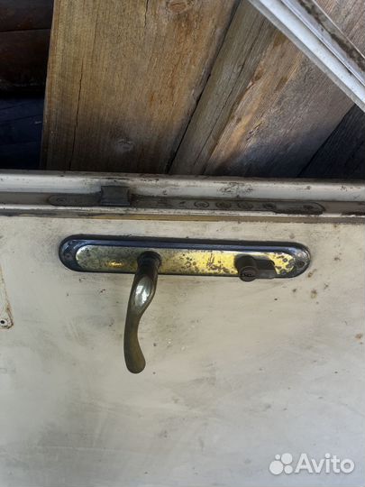 Металлическая дверь бу