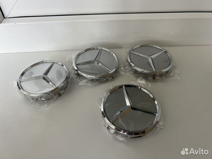 Колпачки серебристые mercedes 75 мм