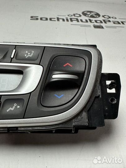 Блок управления климат контролем Renault latitude