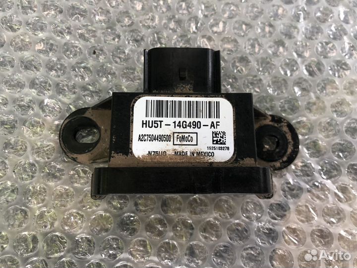 Блок управления бортовой сети Ford Explorer V