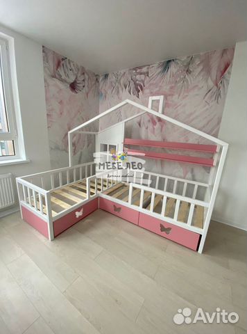 Кровать домик