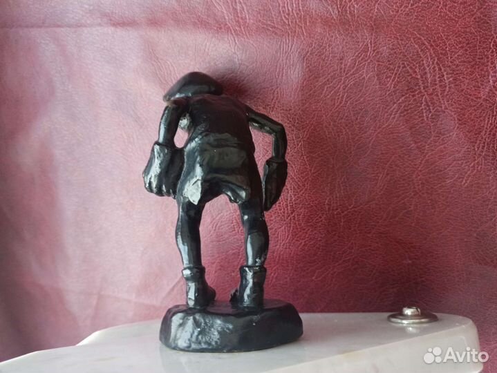 Настольный прибор письменный юный вратарь