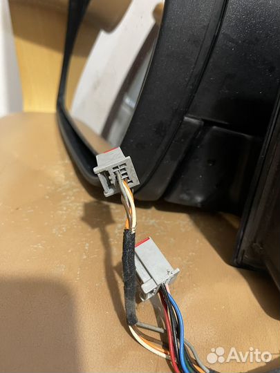 Зеркало левое боковое Land Rover freelander 2