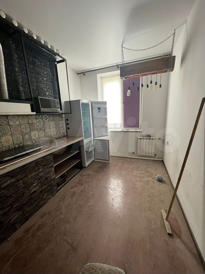 2-к. квартира, 59,8 м², 2/5 эт.