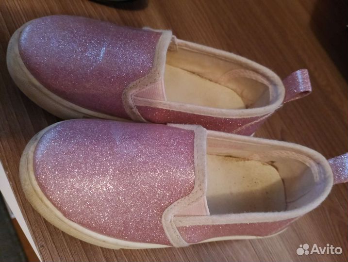 Обувь для девочки