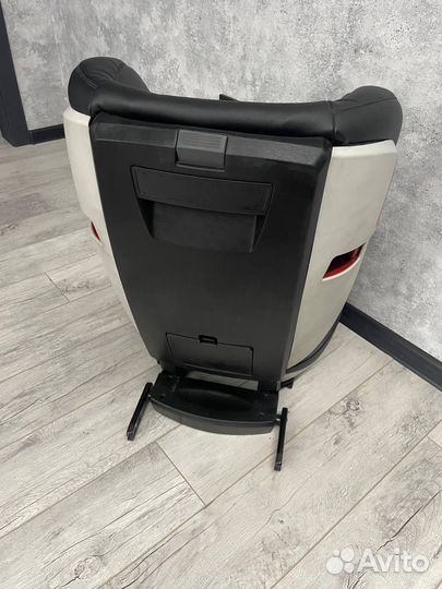 Автокресло Babyton Comfort Fix