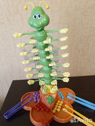 Танцующая гусеница