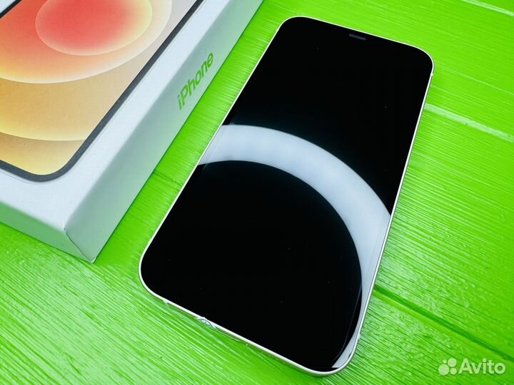 iPhone 12, 64 ГБ
