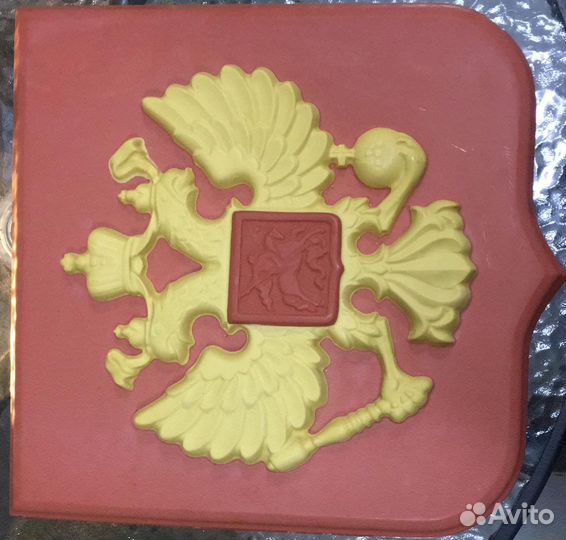 Герб России, барельеф