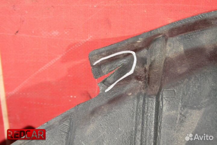 Пыльник двигателя правый нижний Toyota Camry V50