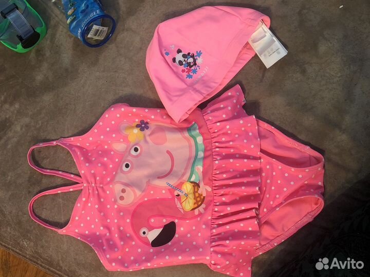 Купальник для девочки 92 и шапочка