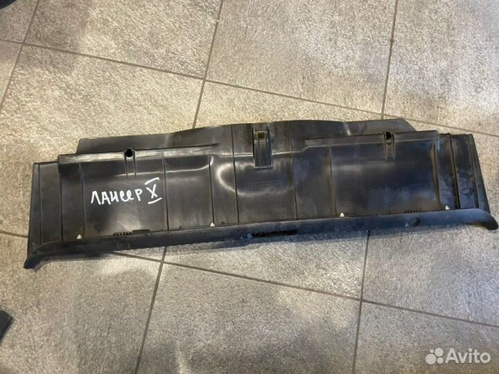 Накладка багажника Mitsubishi Lancer 10