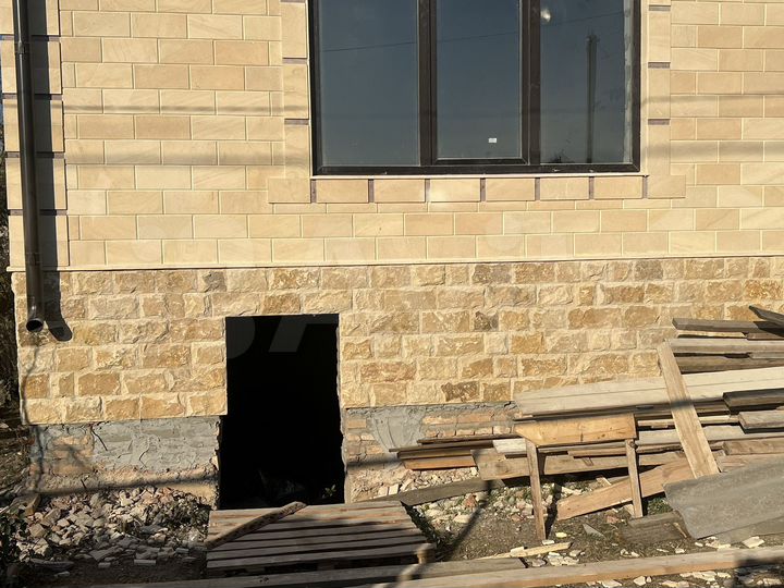 Дом 220 м² на участке 10 сот.