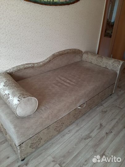 Продам диван