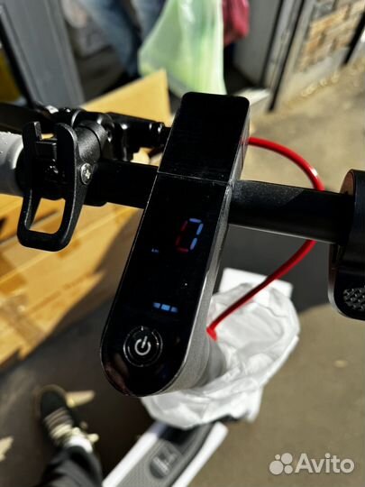 Электросамокат новый Aovapro m365 pro