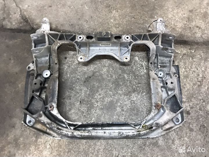 Мерседес w220 w215 балка передняя