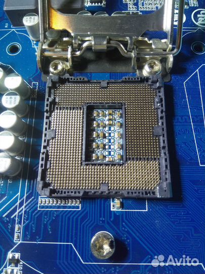 Материнская плата с процессором Intel Xeon E3 1270