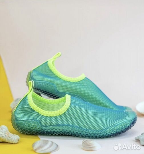 Акваобувь бирюзовая новая