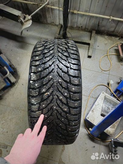 Nokian Tyres Hakkapeliitta 9 245/40 R19 98T