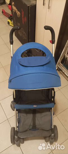 Прогулочная коляска chicco