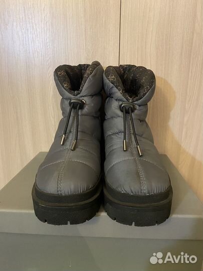 Полуботинки женские