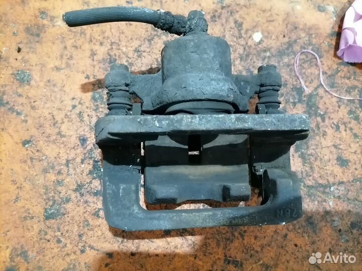 Суппорт задний правый Mazda CX 7 2007-2012