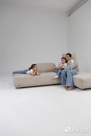 Диван со спальным местом 4400х1800 мм