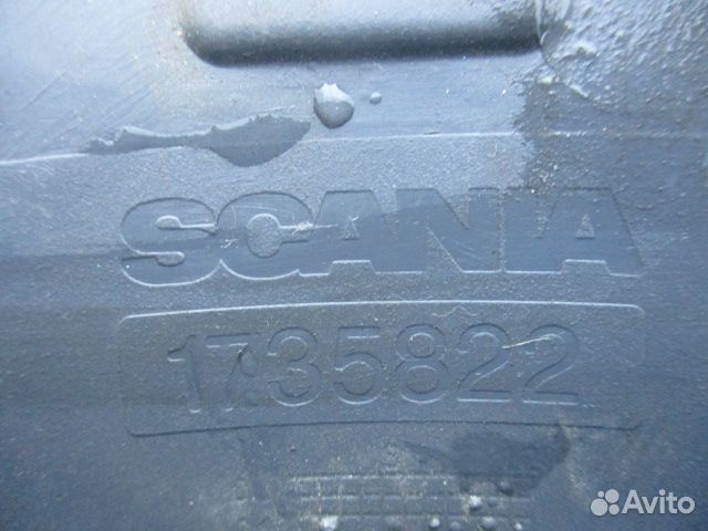 Кожух рулевой колонки Scania 1735822