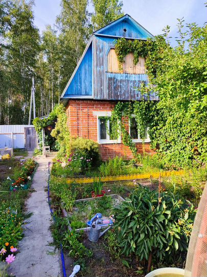 Дом 20 м² на участке 6 сот.
