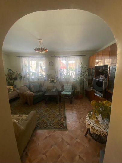 Дом 200 м² на участке 3 сот.