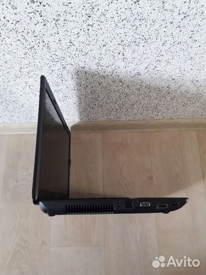 Быстрый ноутбук Asus core i3/ 8gb/ ssd/ wi fi