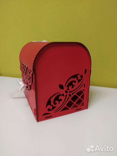 Коробка (казна) для денег на свадьбу