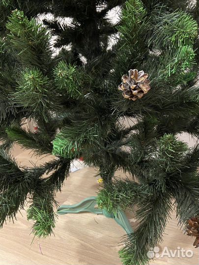 Елка искусственная