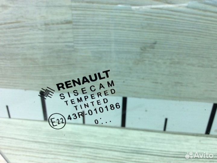 Стекло двери передней правое Renault Duster 2 2020