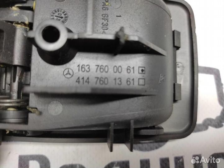 Ручка открытия багажника w163 ML-class 628.963