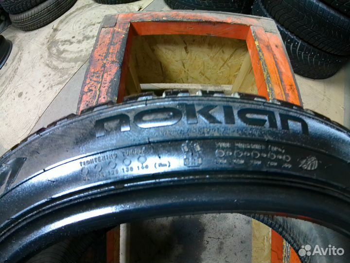 Nokian Tyres Hakkapeliitta 8 225/45 R18