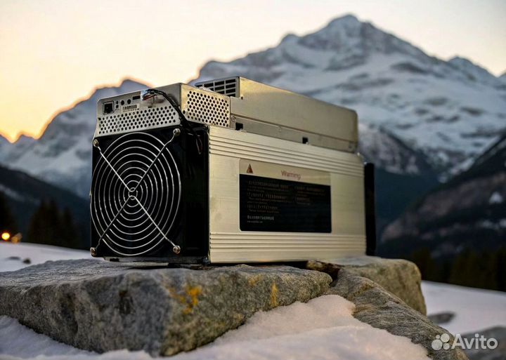 Asic майнер Whatsminer M60 172th надежный