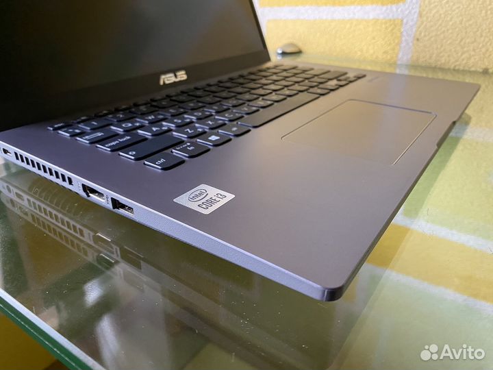 Asus Laptop 14 / Core i3 10th gen / 8Gb / NVMe