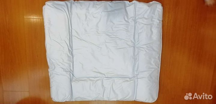 Матрасик на пеленальный столик