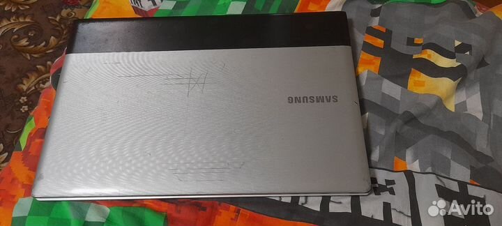 Ноутбук samsung на запчасти