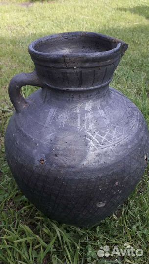 Кувшин,черная глина