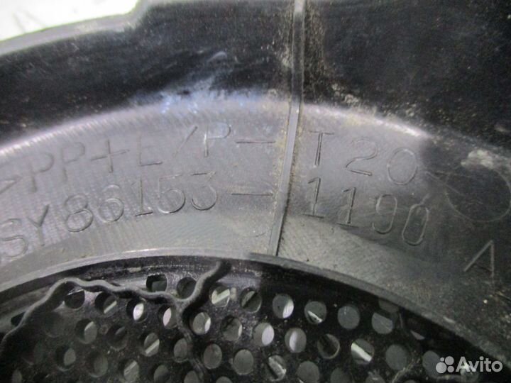 Накладка динамика hino 861531190