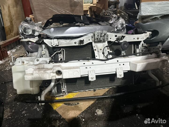 Панель радиаторов Митсубиши Лансер 10