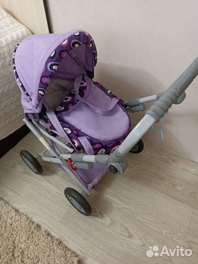 Коляска для кукол