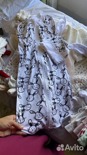 Вещи пакетом от 0 -3 мес на девочку