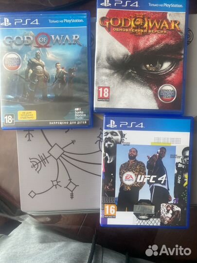 Sony PS4 pro god of war